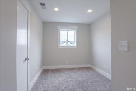 18740 Roscommon Road Evansville IN 47725