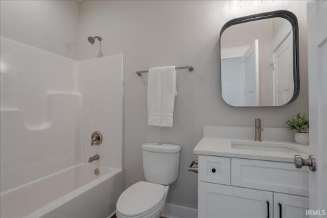 18740 Roscommon Road Evansville IN 47725