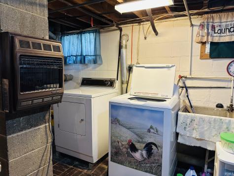305 S Toner Street Kewanna IN 46939