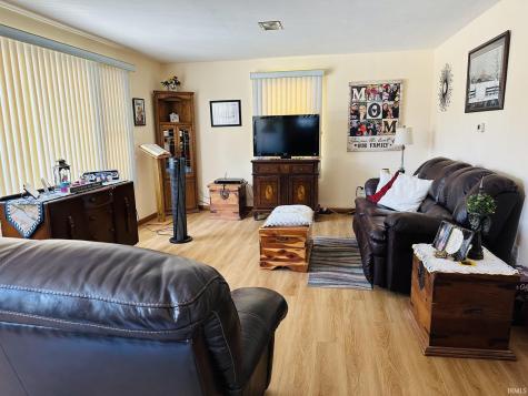 305 S Toner Street Kewanna IN 46939
