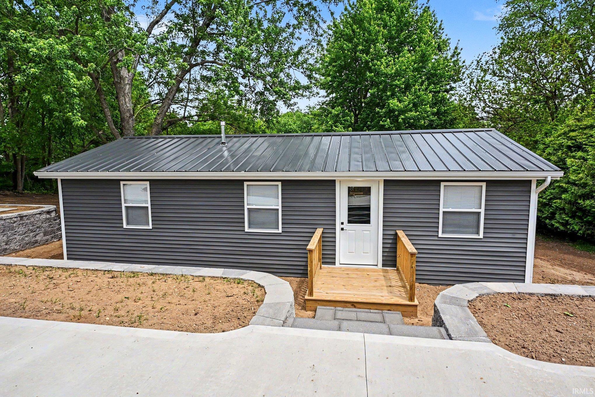 202 S 26th Street Goshen IN 46528