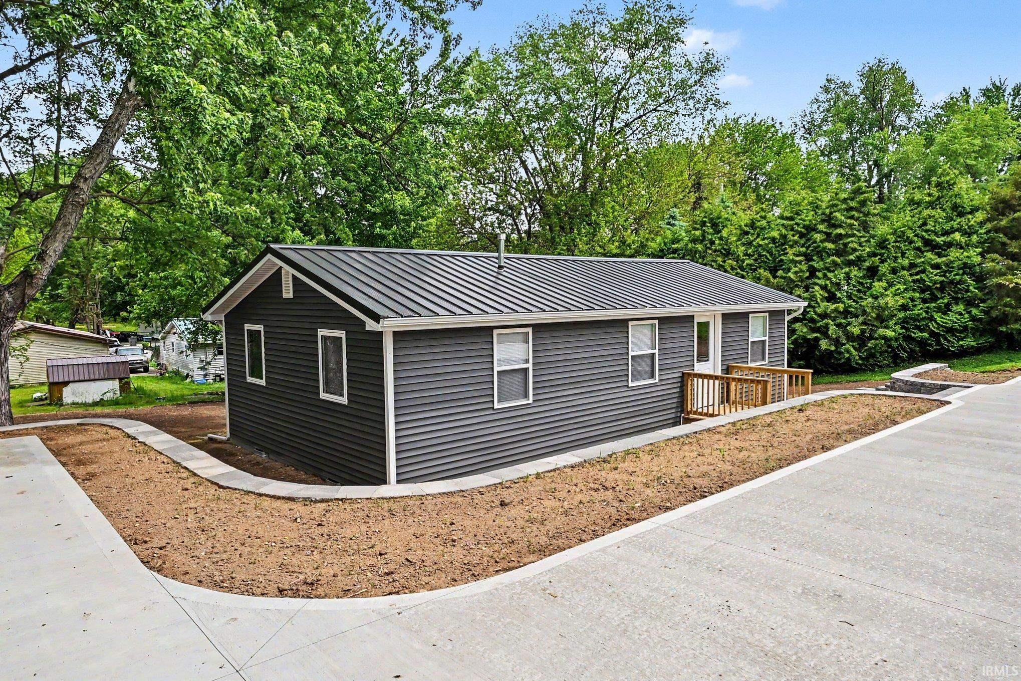 202 S 26th Street Goshen IN 46528