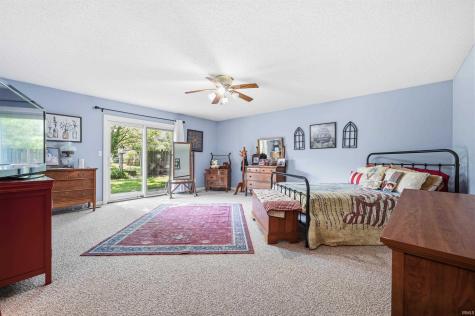 4804 N Camelot Drive Muncie IN 47304