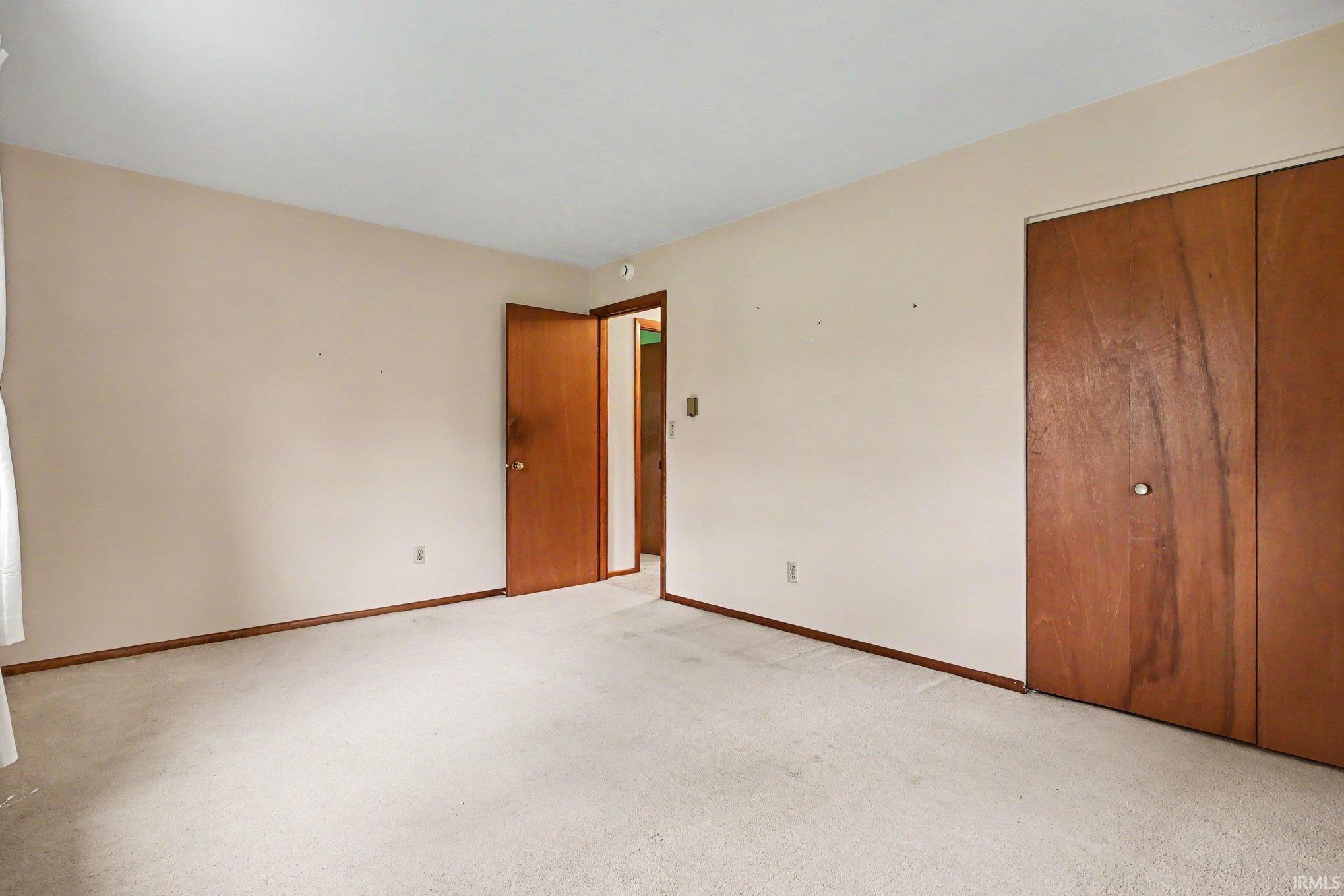 1512 Brook View Avenue Warsaw IN 46580