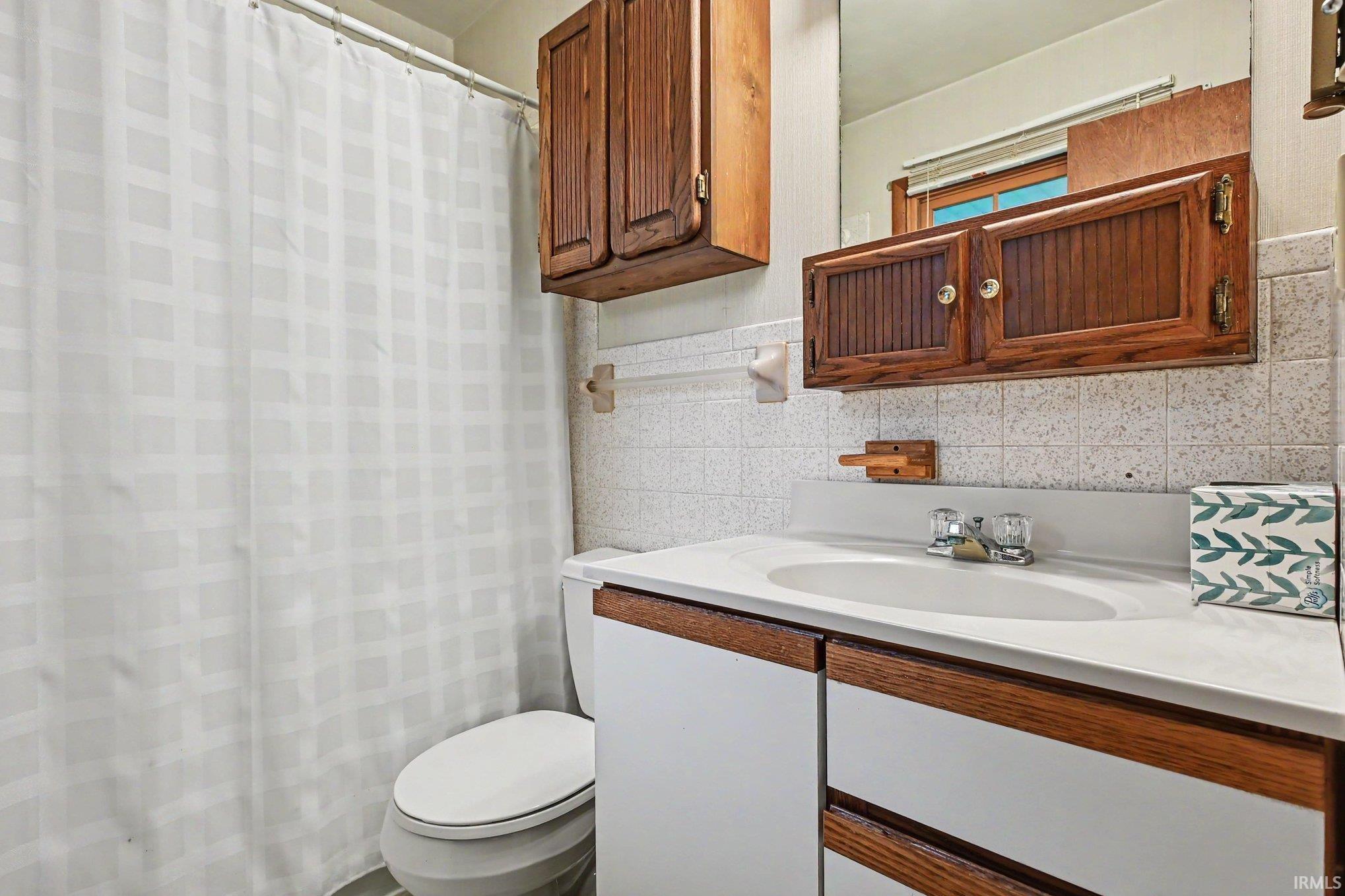 1512 Brook View Avenue Warsaw IN 46580