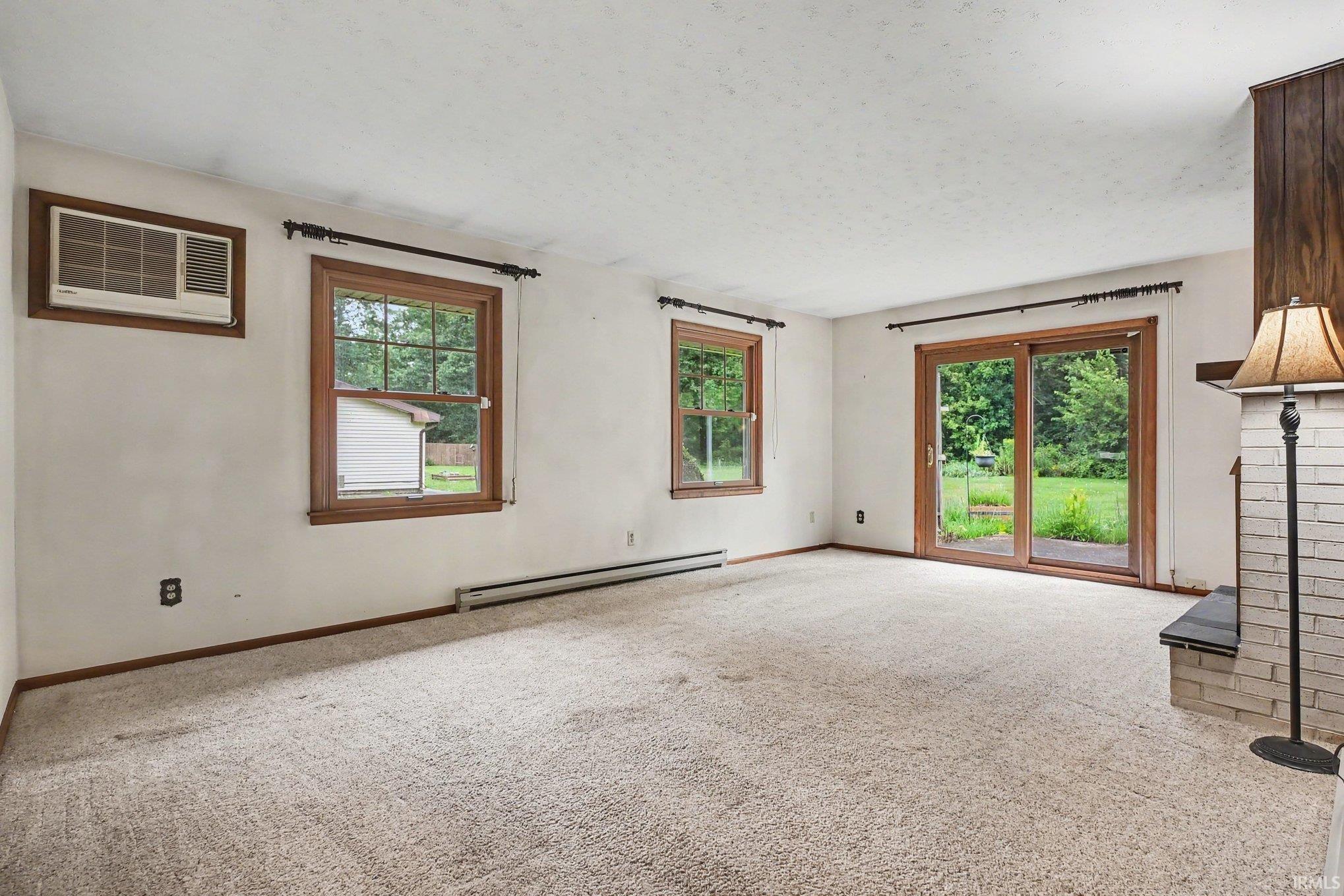 1512 Brook View Avenue Warsaw IN 46580