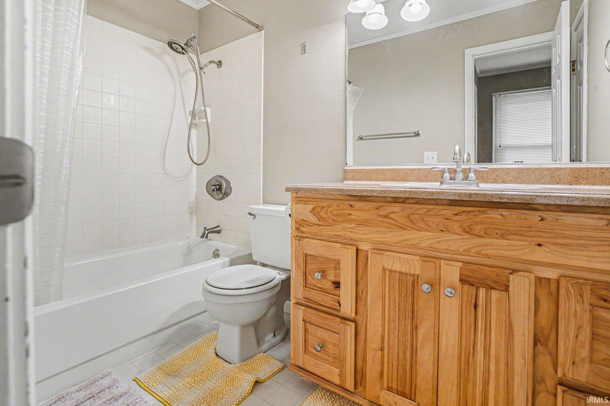 50985 Sturdy Oak Lane Granger IN 46530