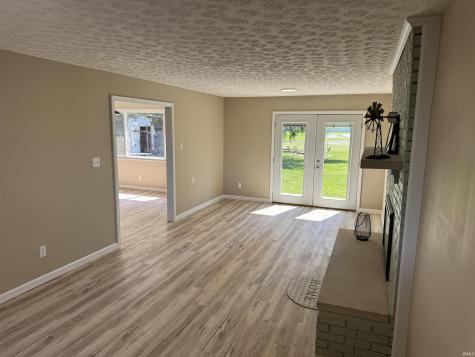 9871 S Evans Road Brookston IN 47923