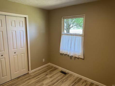 9871 S Evans Road Brookston IN 47923
