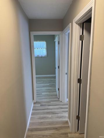 9871 S Evans Road Brookston IN 47923