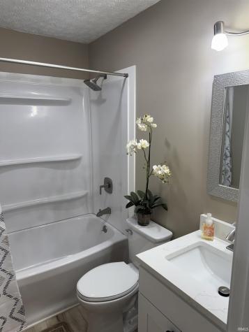 9871 S Evans Road Brookston IN 47923