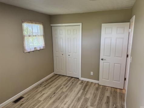 9871 S Evans Road Brookston IN 47923