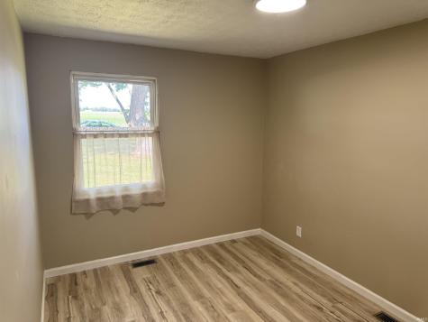 9871 S Evans Road Brookston IN 47923