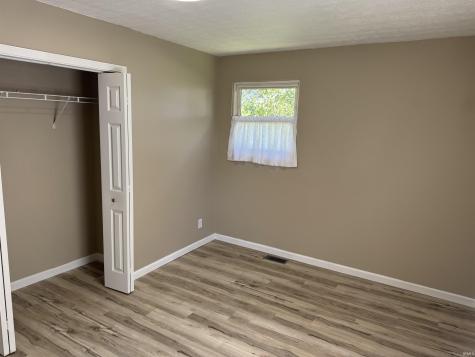 9871 S Evans Road Brookston IN 47923