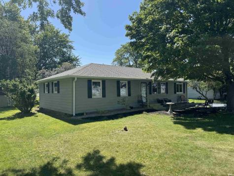 9871 S Evans Road Brookston IN 47923