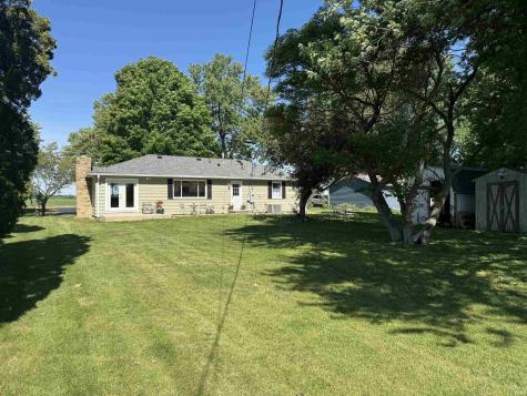 9871 S Evans Road Brookston IN 47923