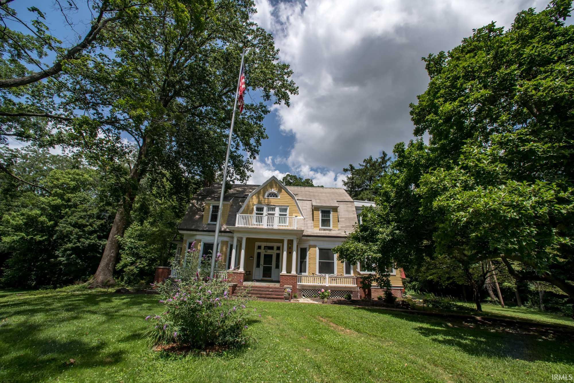 1716 Old Wheatland Road Vincennes IN 47591
