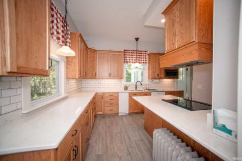 1716 Old Wheatland Road Vincennes IN 47591