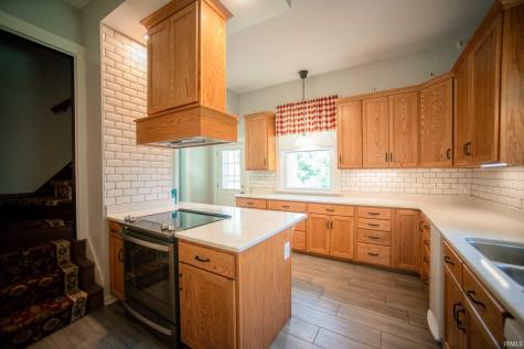 1716 Old Wheatland Road Vincennes IN 47591