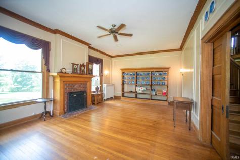 1716 Old Wheatland Road Vincennes IN 47591