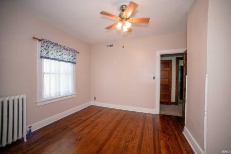 1716 Old Wheatland Road Vincennes IN 47591