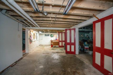 1716 Old Wheatland Road Vincennes IN 47591