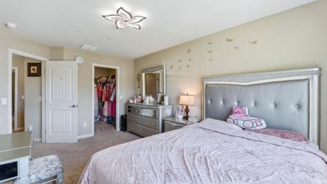 5076 Redwall Rim Passageway Fort Wayne IN 46808