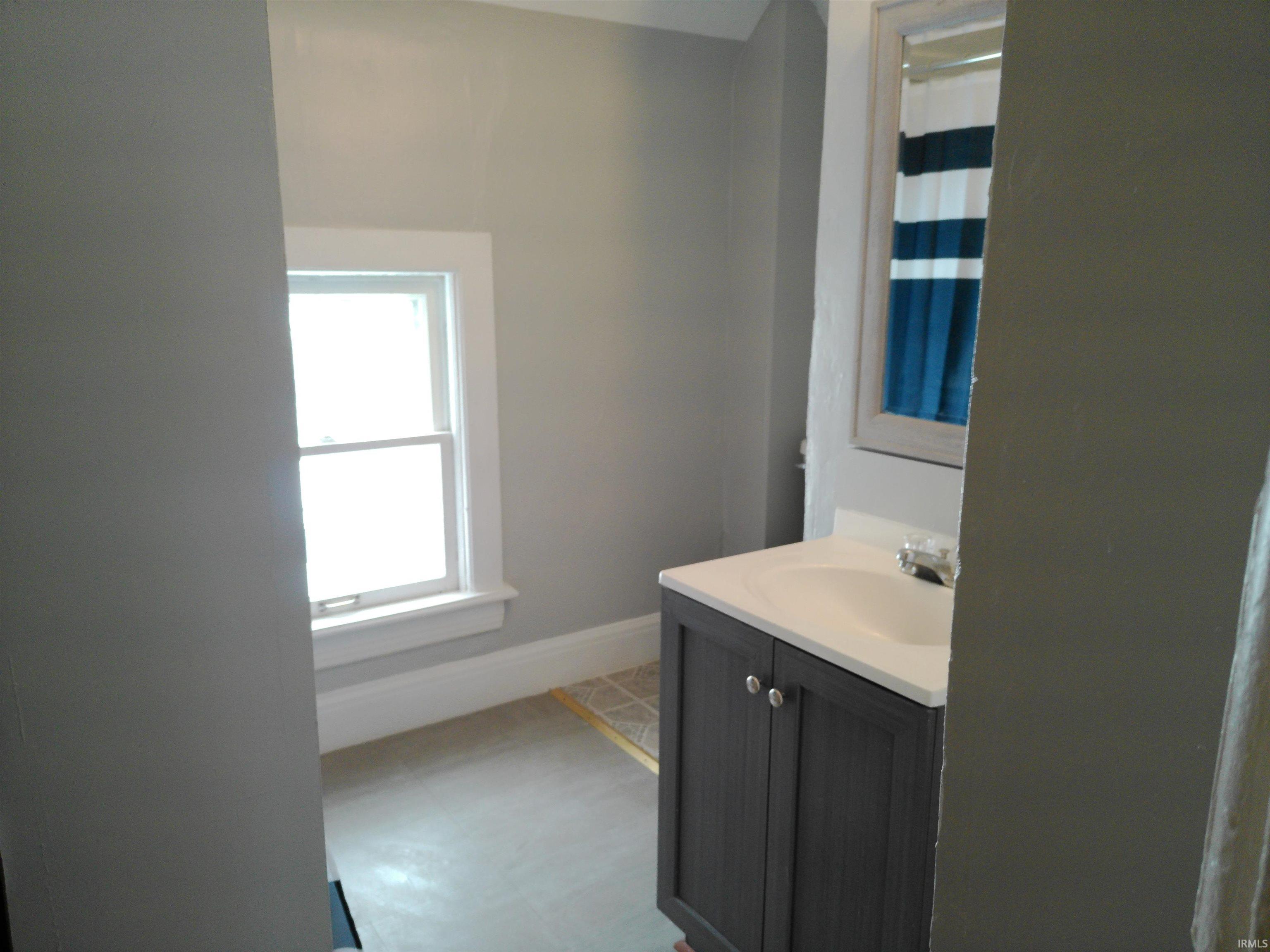 1619 Leer Street South Bend IN 46613