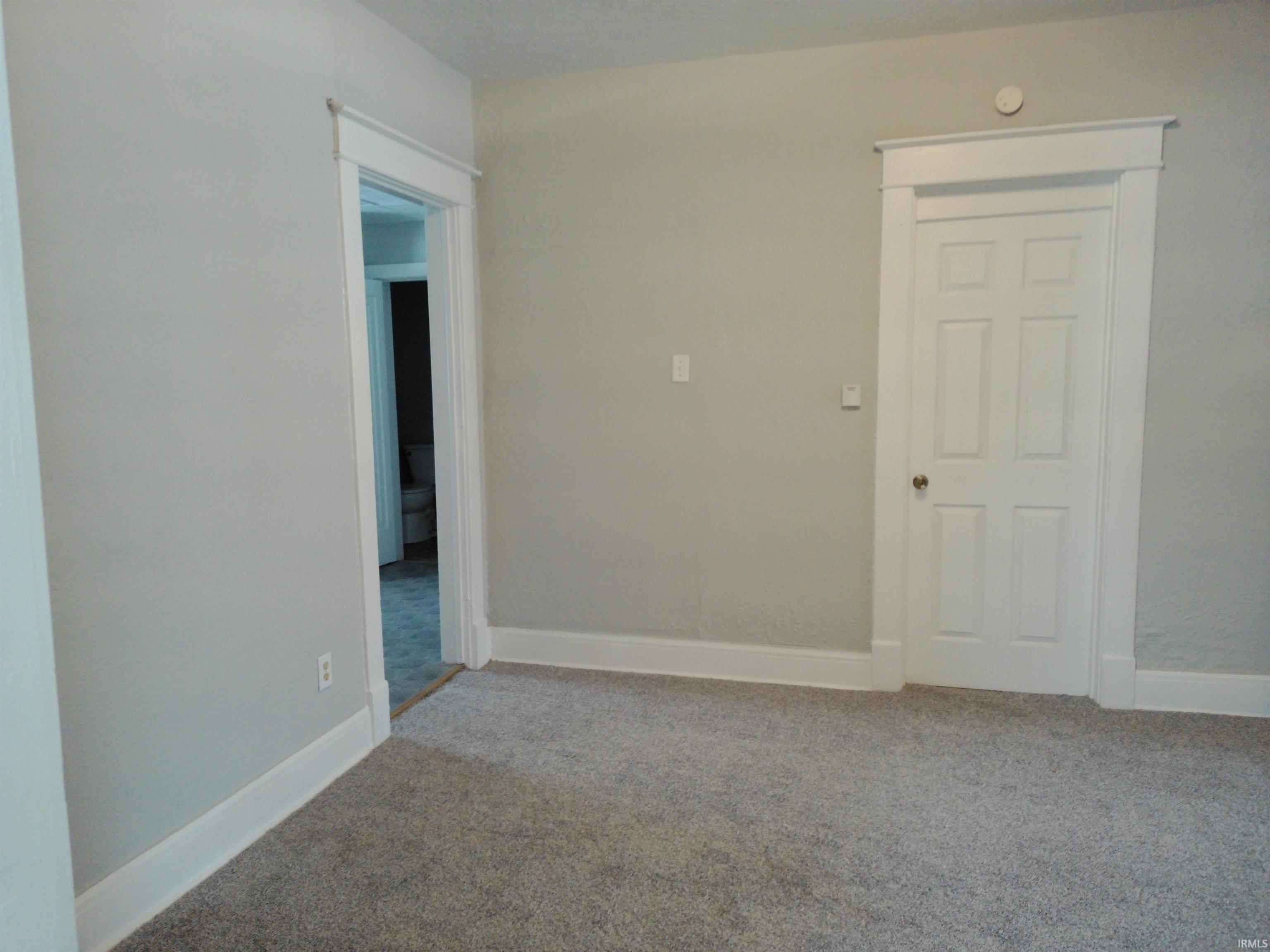 1619 Leer Street South Bend IN 46613