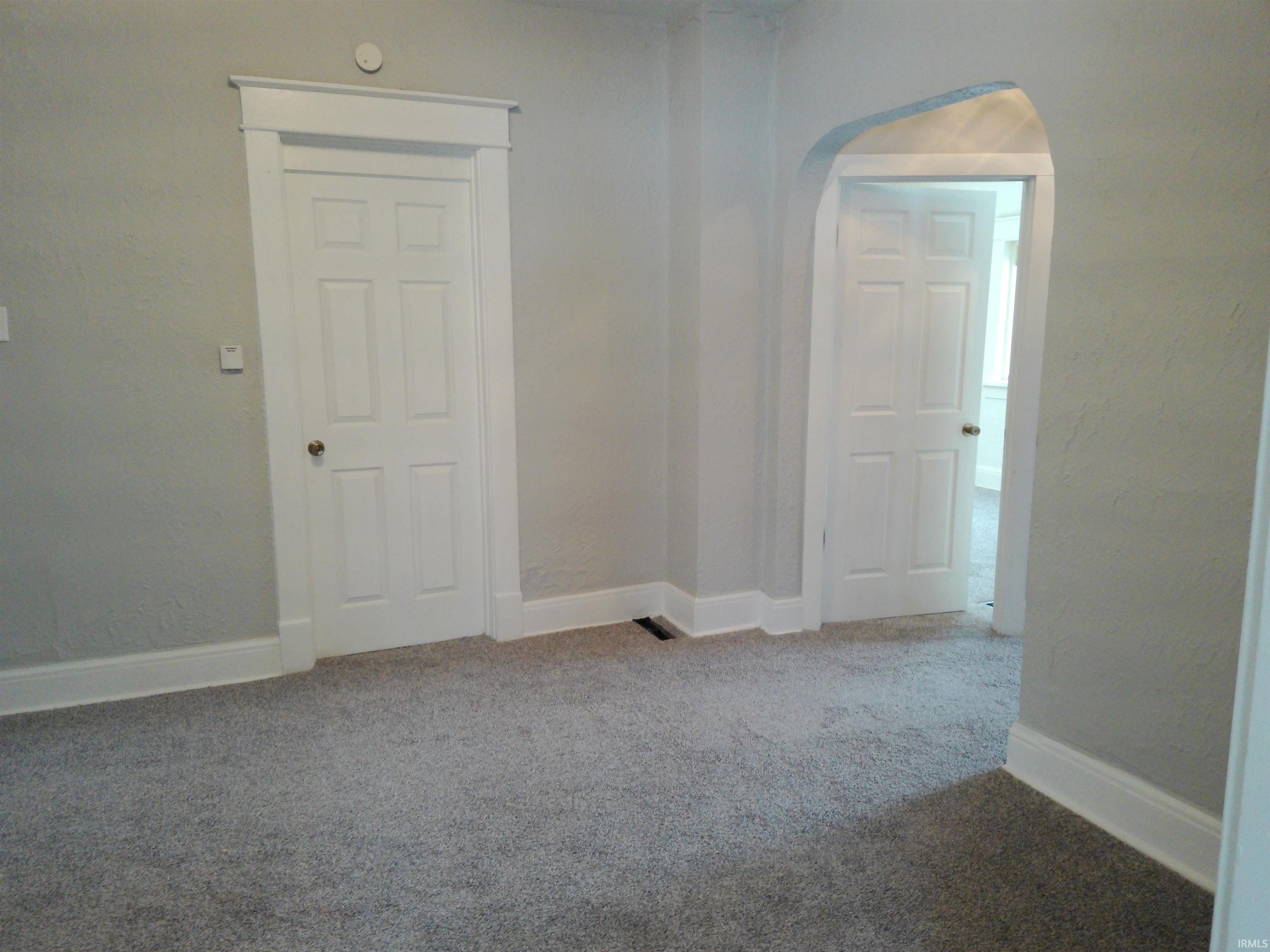 1619 Leer Street South Bend IN 46613