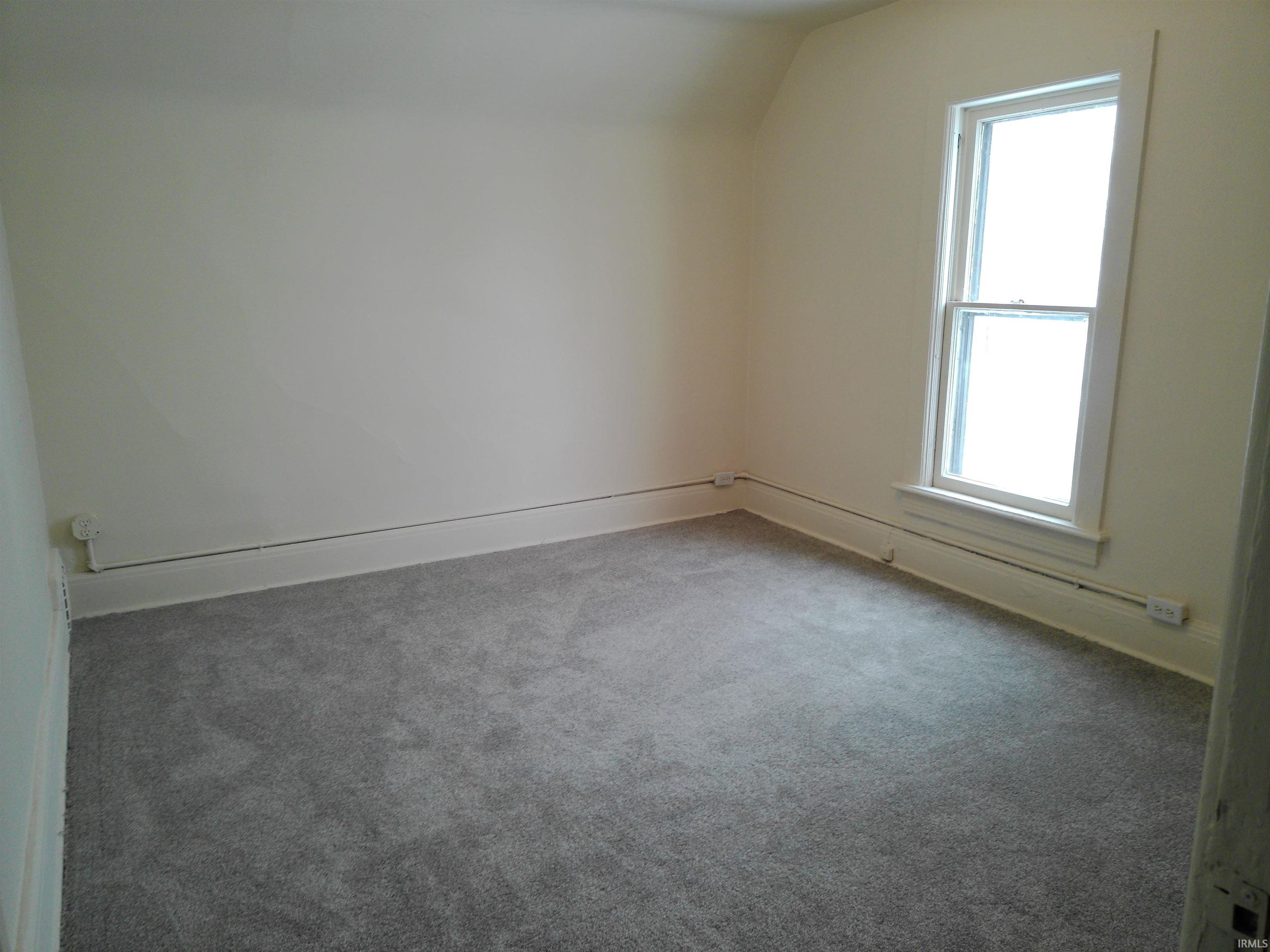 1619 Leer Street South Bend IN 46613