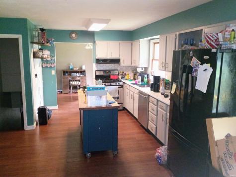 1104 N Hiawatha Drive Syracuse IN 46567