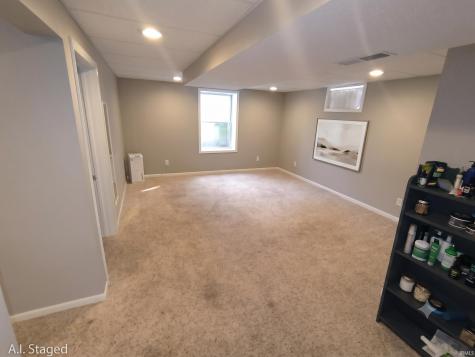 1104 N Hiawatha Drive Syracuse IN 46567