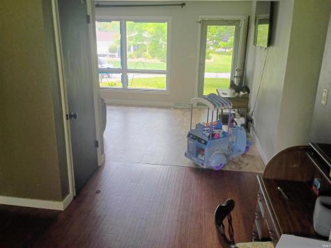 1104 N Hiawatha Drive Syracuse IN 46567