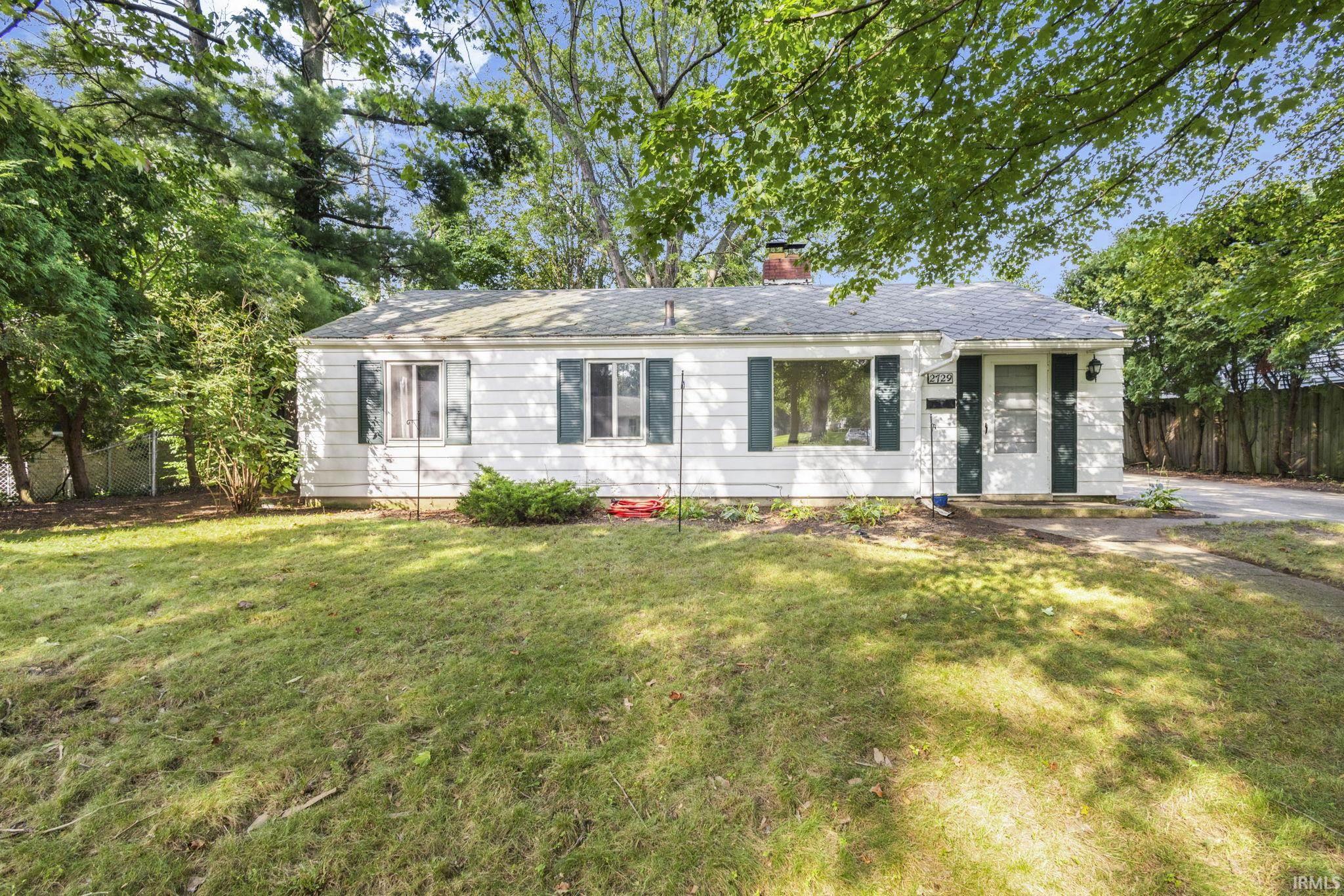 2729 Hilltop Drive South Bend IN 46614