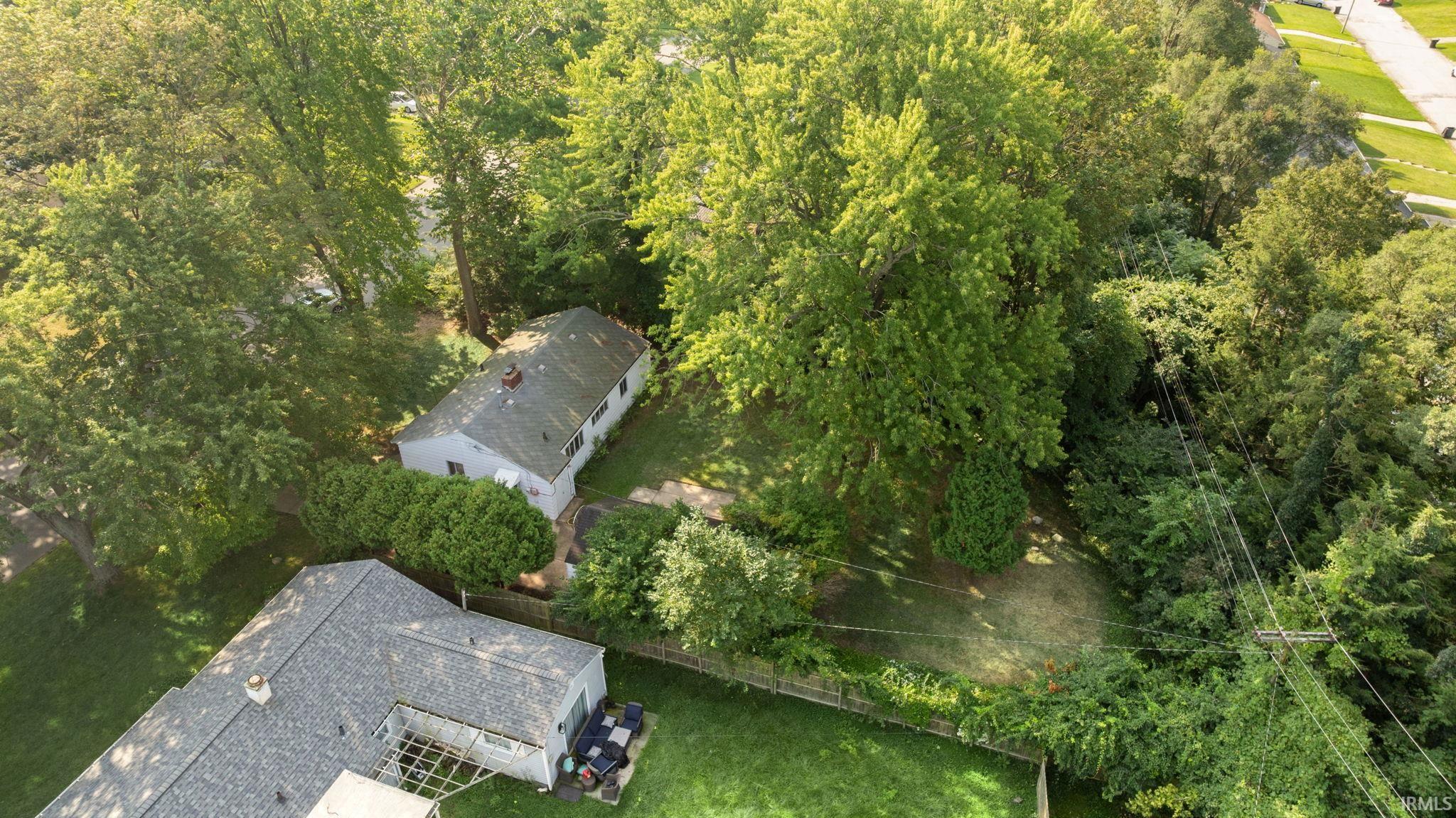 2729 Hilltop Drive South Bend IN 46614