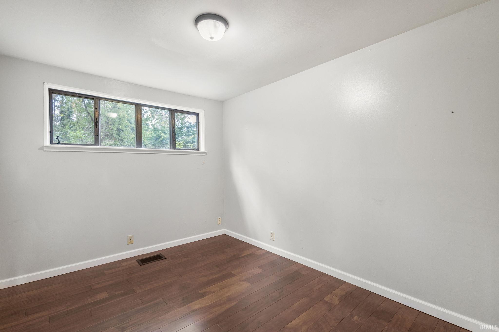 2729 Hilltop Drive South Bend IN 46614
