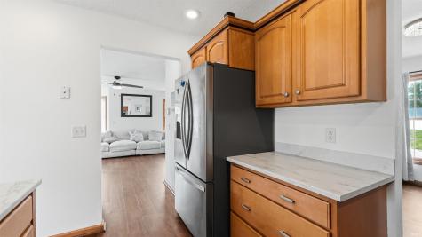 605 E Wawonaissa Drive Syracuse IN 46567