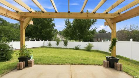 605 E Wawonaissa Drive Syracuse IN 46567