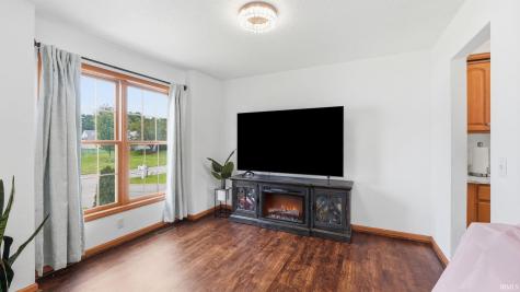 605 E Wawonaissa Drive Syracuse IN 46567