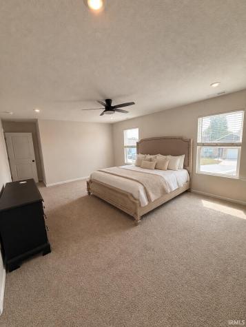 7986 Cordovan Cove Fort Wayne IN 46835