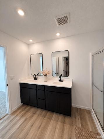 7986 Cordovan Cove Fort Wayne IN 46835