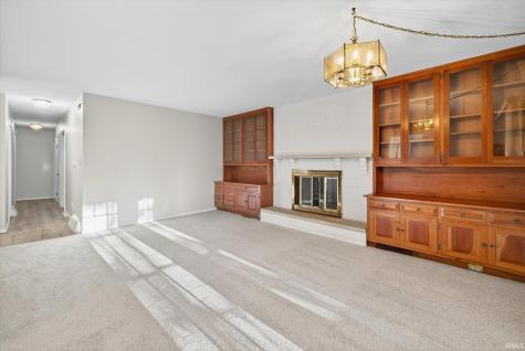 1529 E Dunstan Drive Bloomington IN 47401