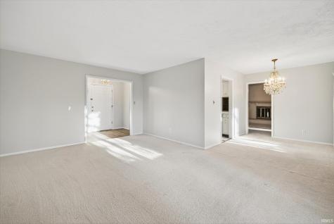 1529 E Dunstan Drive Bloomington IN 47401
