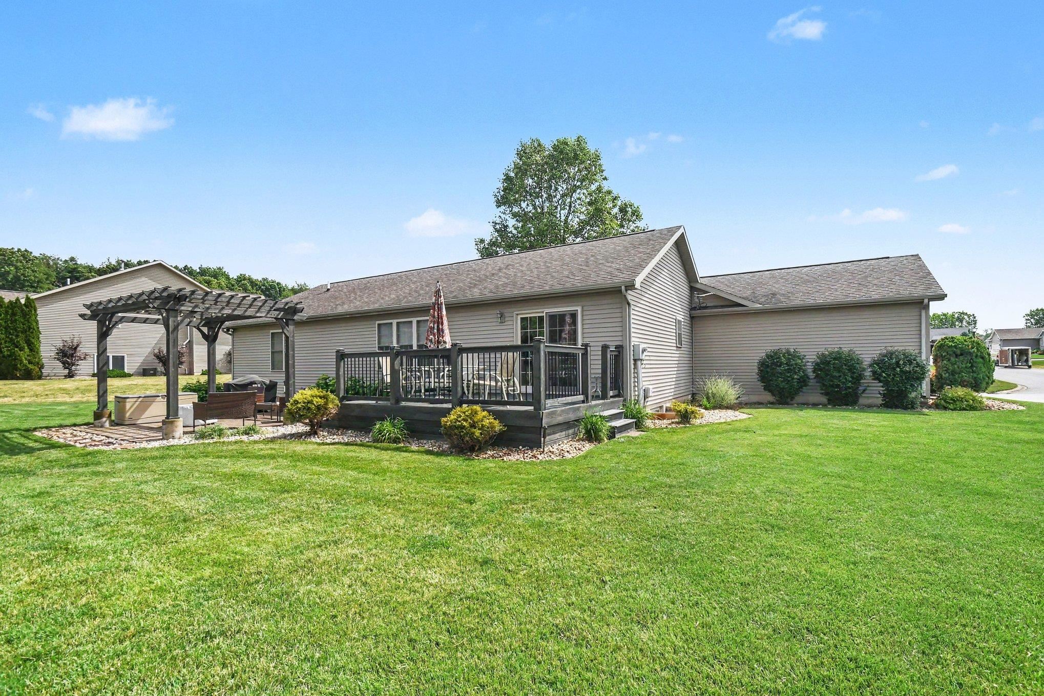 57175 Garnet Lane Goshen IN 46528