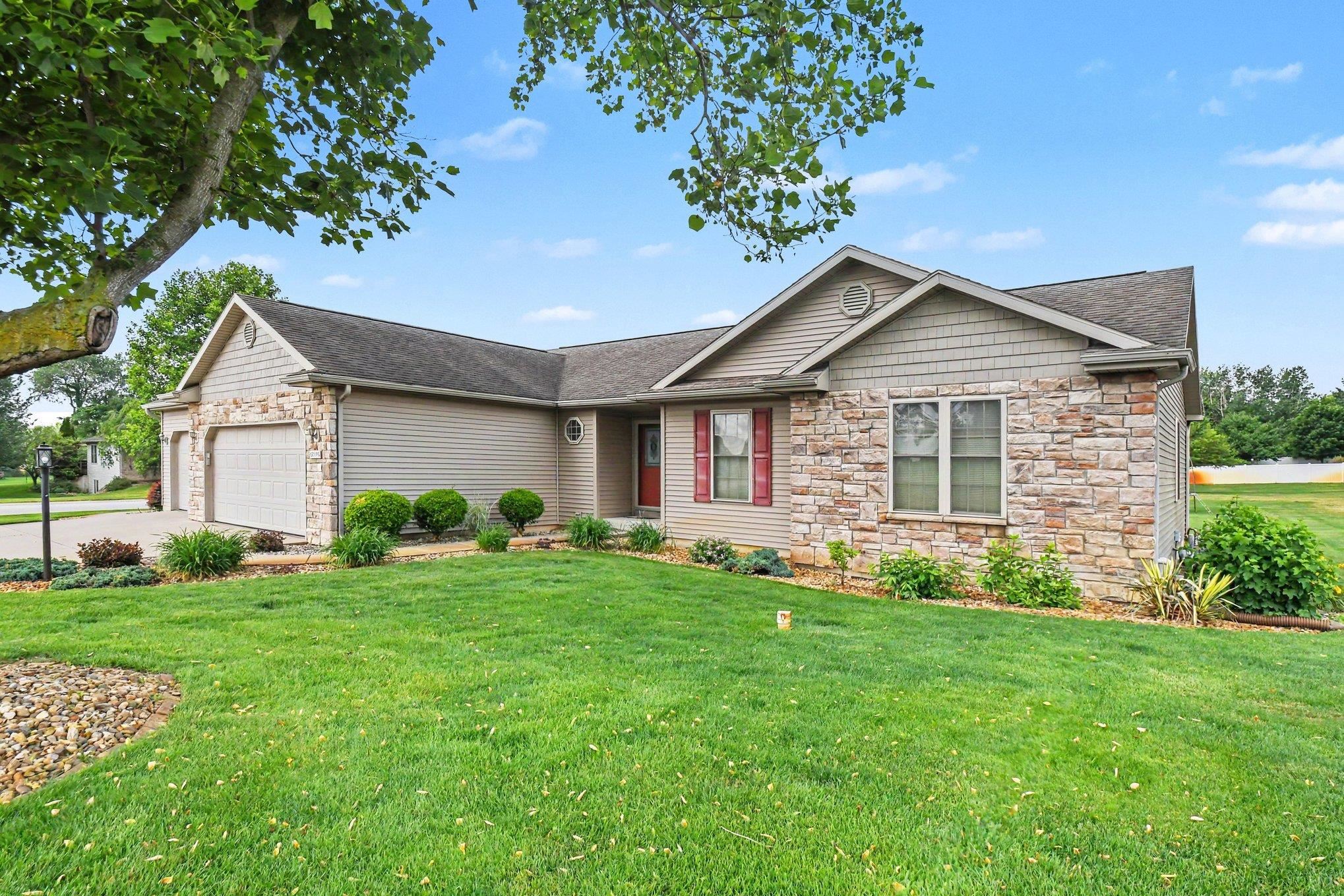 57175 Garnet Lane Goshen IN 46528