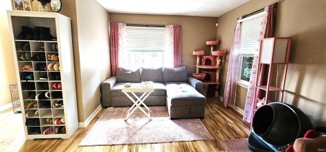 1807 N Saint James Boulevard Evansville IN 47711
