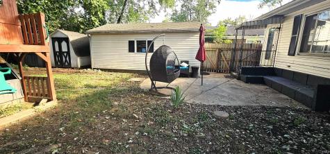 1807 N Saint James Boulevard Evansville IN 47711