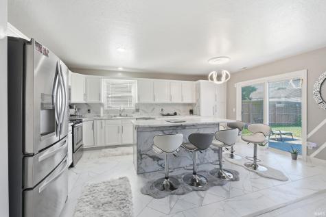 8419 Bremen Way Fort Wayne IN 46825