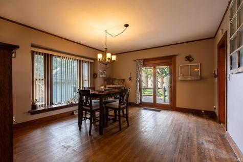 104 N 2nd Street Chalmers IN 47929